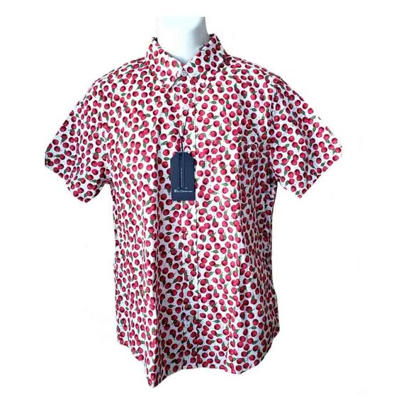NWT Ben Sherman Short Sleeve Shirt Cherry Pattern Men's Size Small - Picture 1 of 3